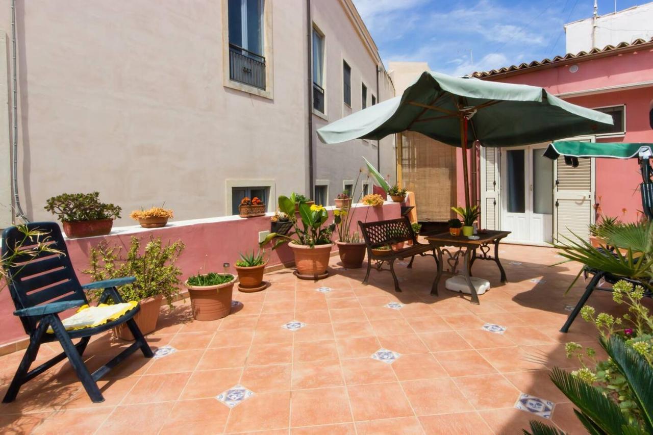 L'Isola Di Ortigia Hotel Syracuse Exterior photo
